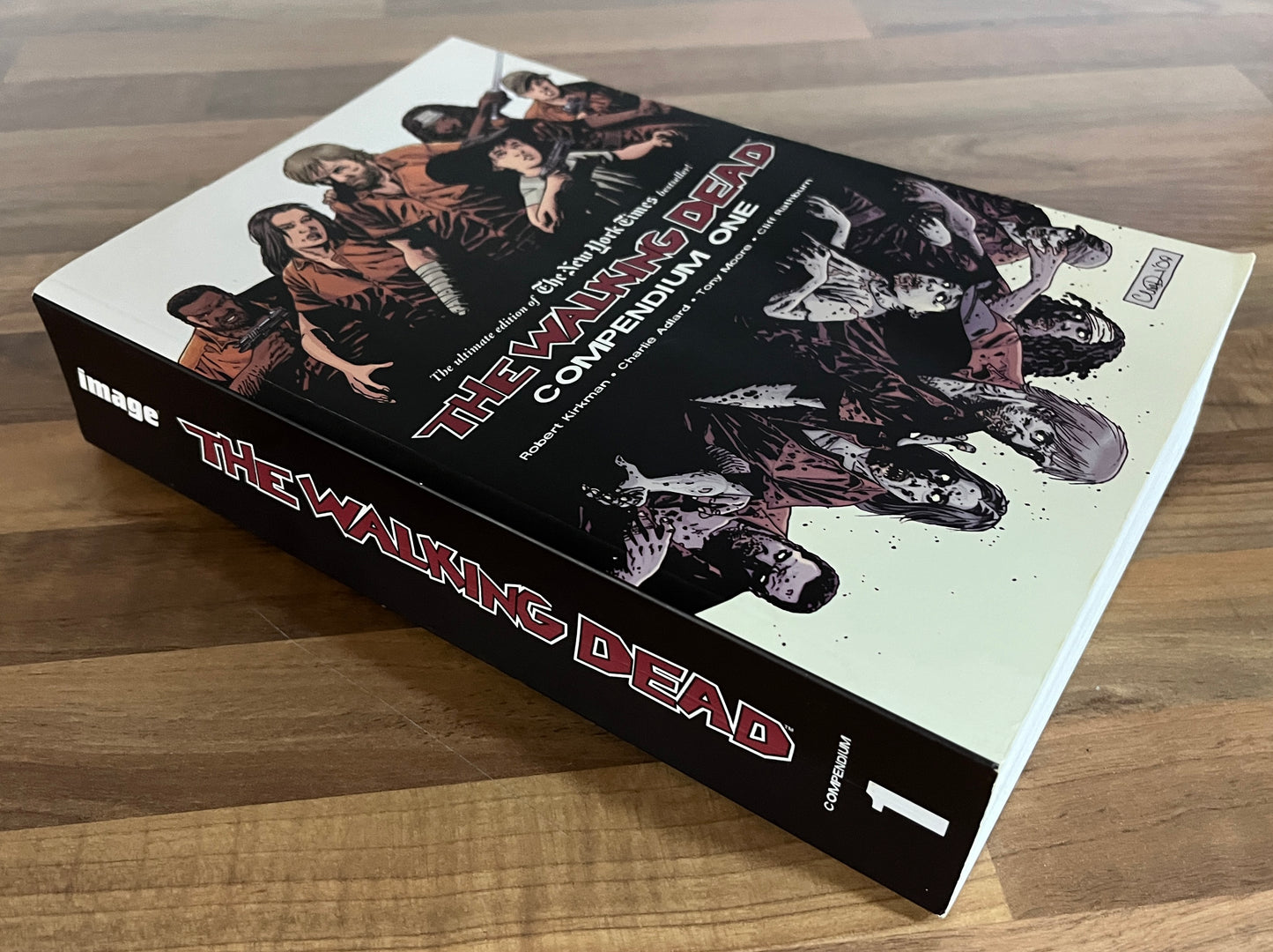The Walking Dead Compendium One (1) - Kirkman, Adlard, Moore, Rathburn (TPB, 2011)