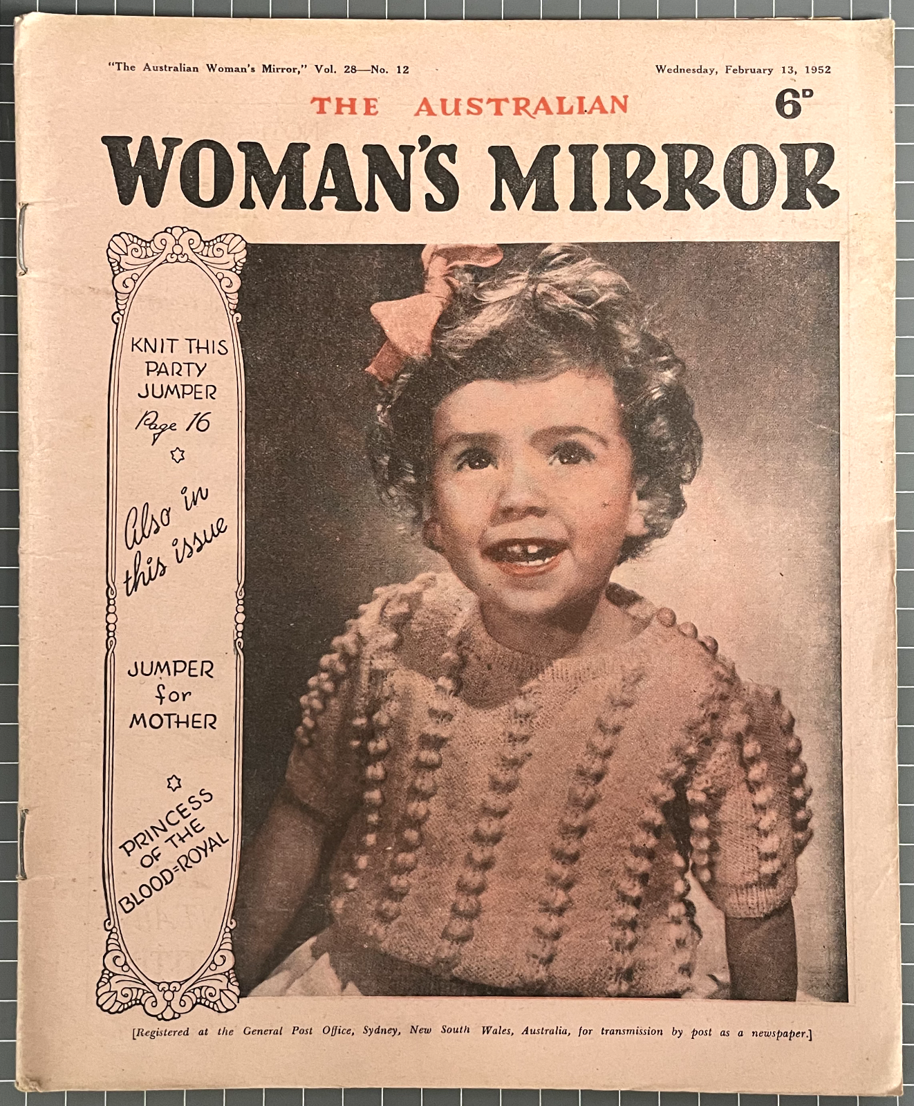 THE AUSTRALIAN WOMAN'S MIRROR VOL. 28 #12 INCLUDES THE PHANTOM COMIC 1952