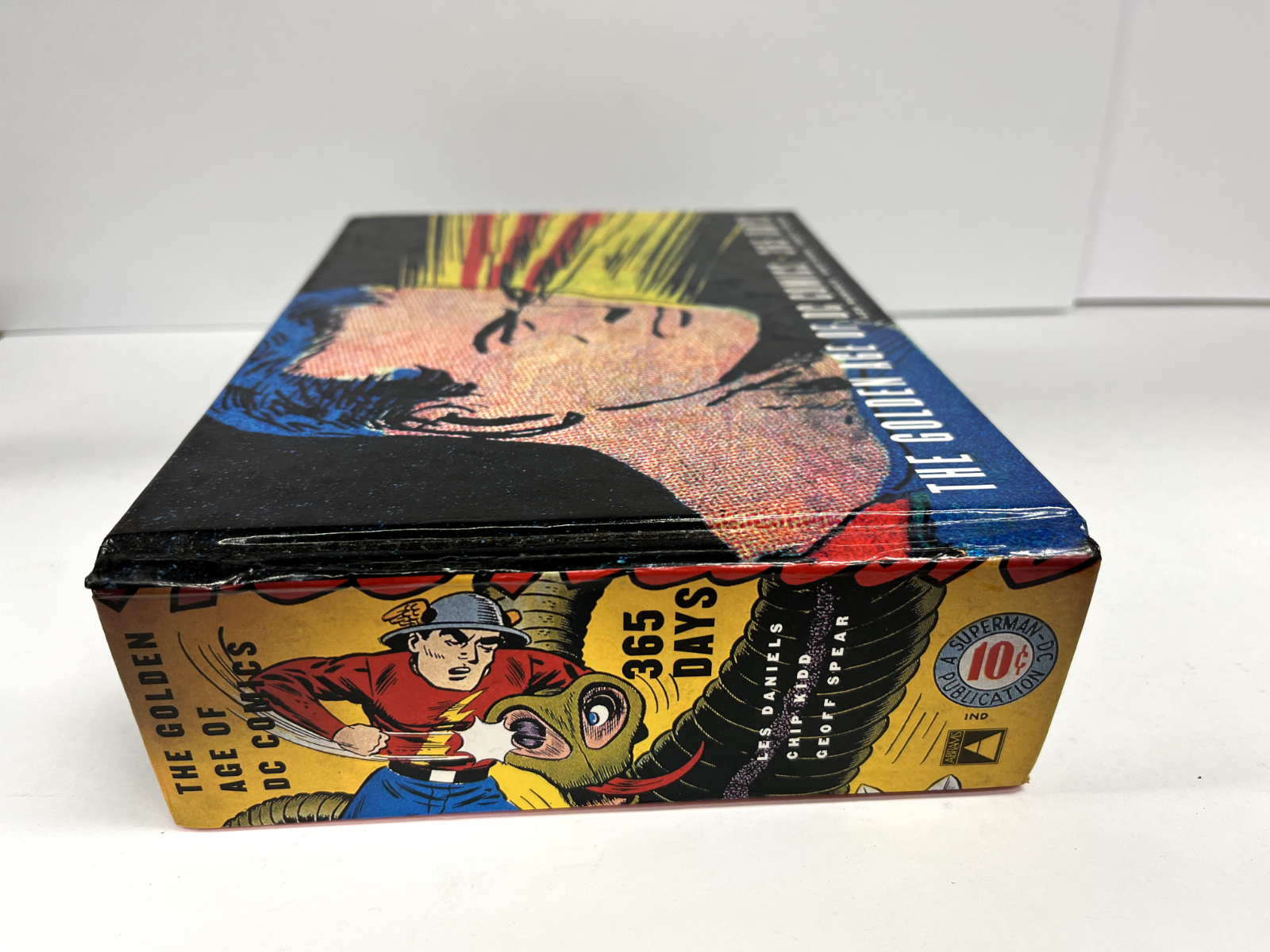 The Golden Age of DC Comics 365 Days Les Daniels, Chip Kidd - Superman Batman HC