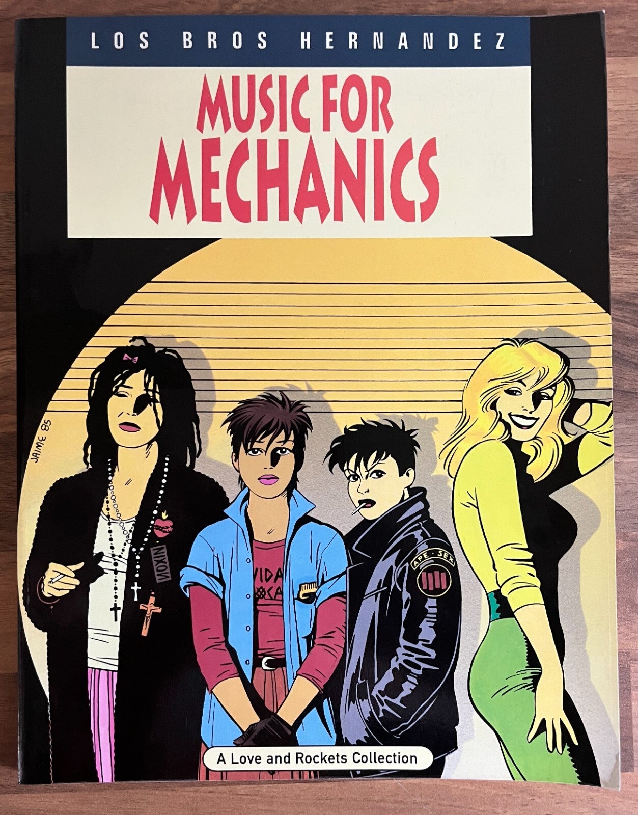 MUSIC FOR MECHANICS VOL. 1 : A LOVE AND ROCKETS, 1994 TPB BY LOS BROS HERNANDEZ