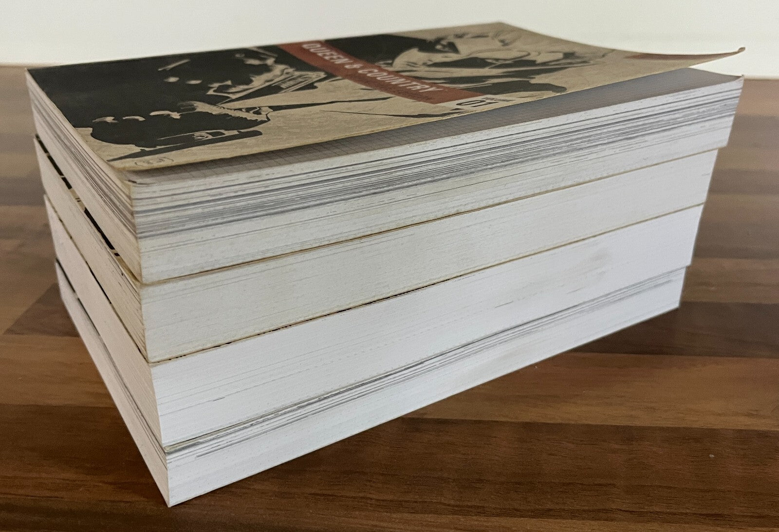 QUEEN & COUNTRY DEFINITIVE EDITION VOL. 1-4 SET GREG RUCKA