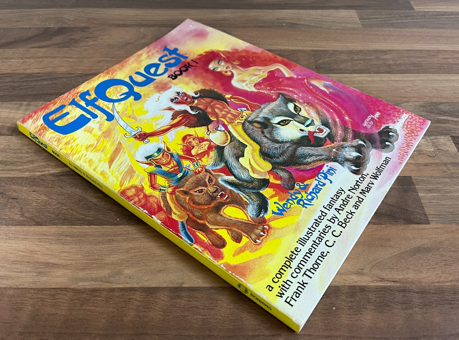 ElfQuest Book 1 2 3 4 Graphic Novels - Wendy & Richard Pini (Starblaze Editions)