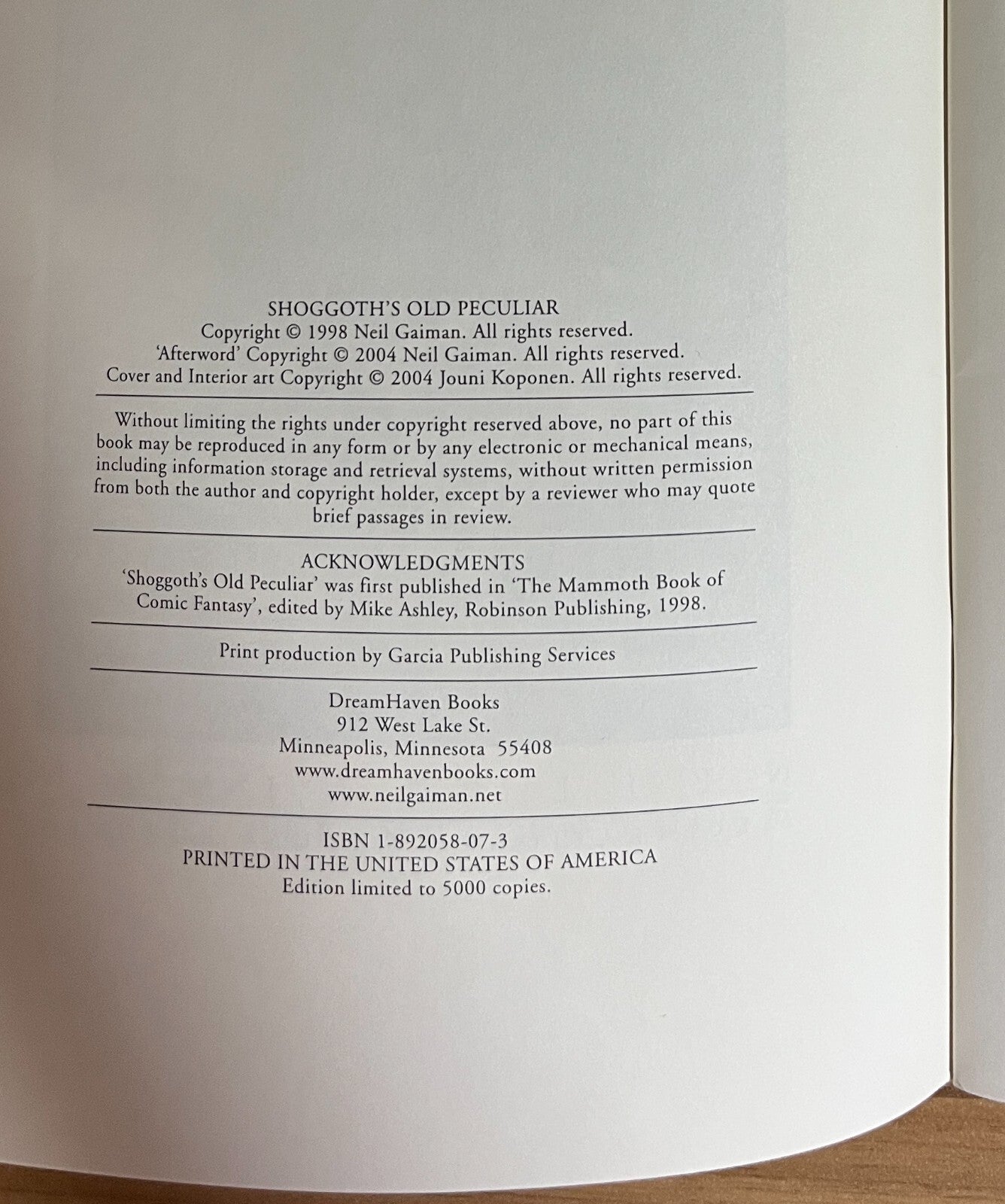 Neil Gaiman Shoggoth's Old Peculiar Paperback RARE