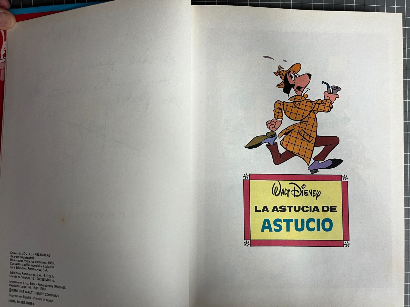 PELICULAS TOMO 64 - WALT DISNEY HARDCOVER  (SPANISH)