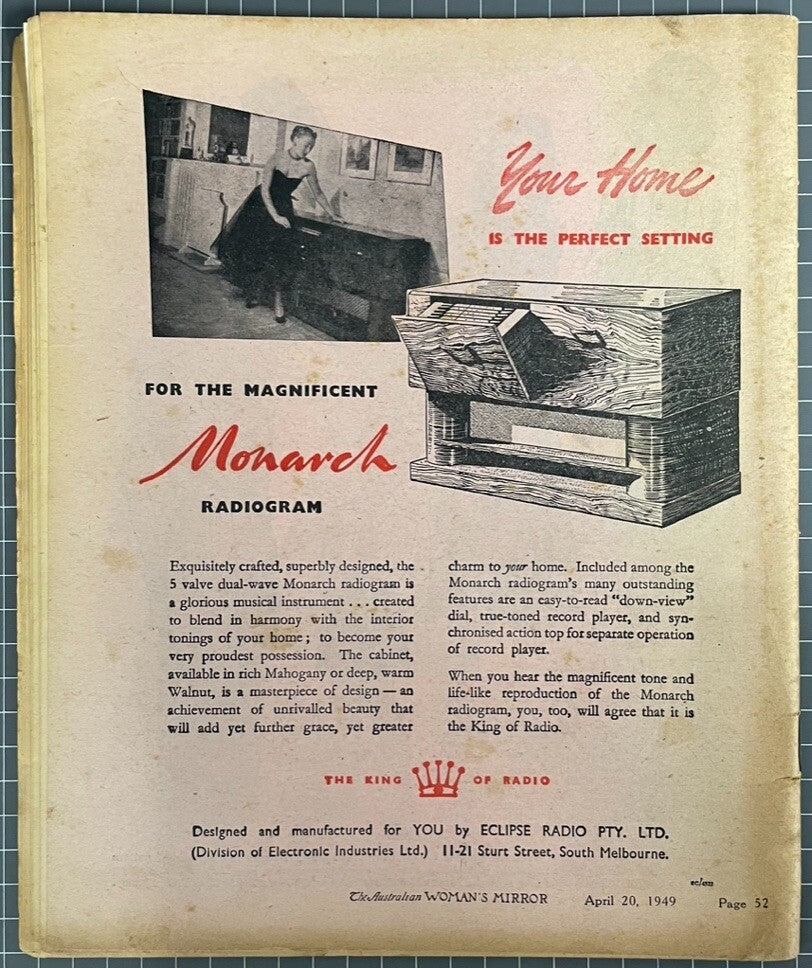 THE AUSTRALIAN WOMAN'S MIRROR VOL. 25 #21 INCLUDES THE PHANTOM COMIC 1949