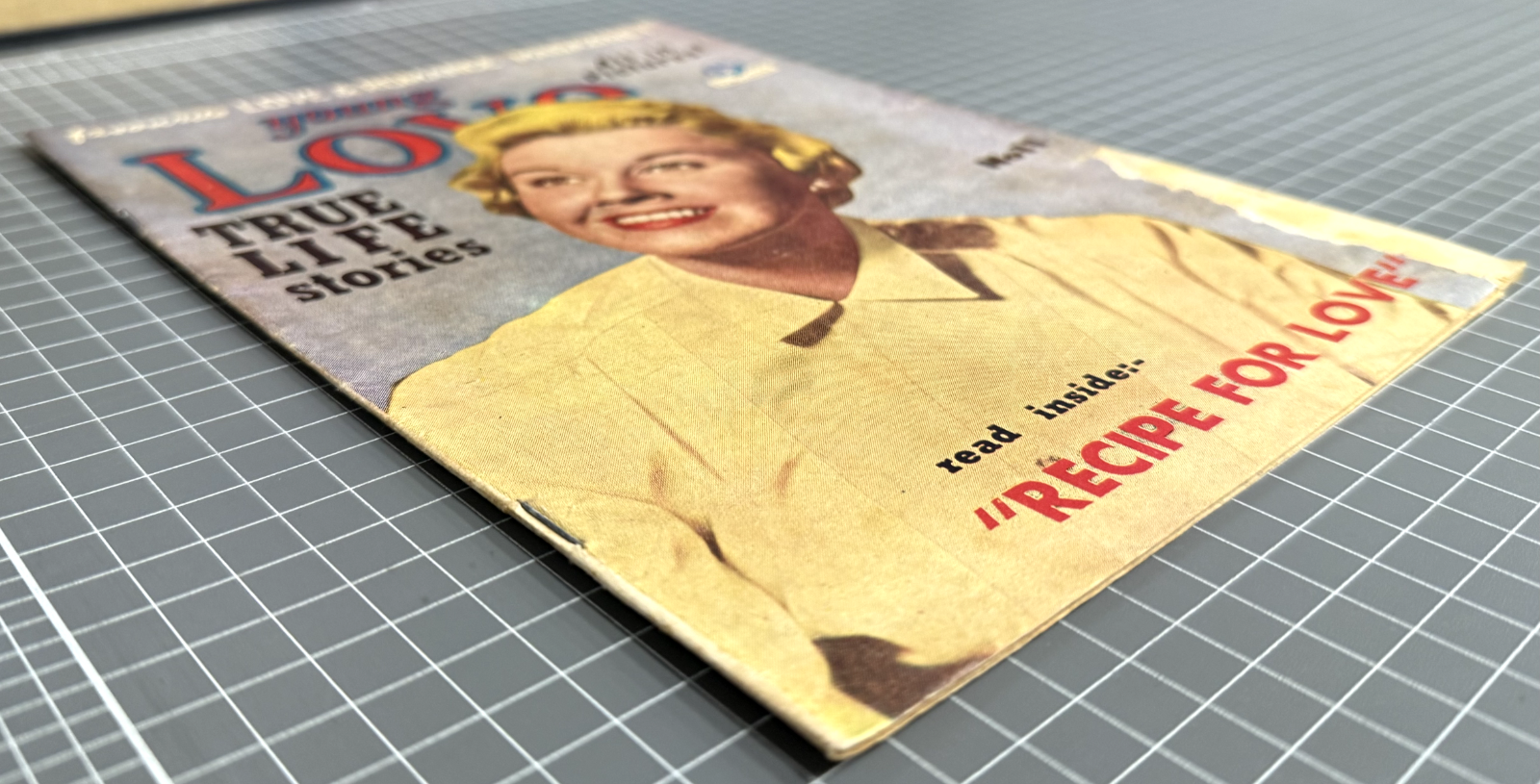 YOUNG LOVE #11 ATLAS PUBLICATIONS "DORIS DAY" AUSTRALIAN PRE-DECIMAL COMIC 1952