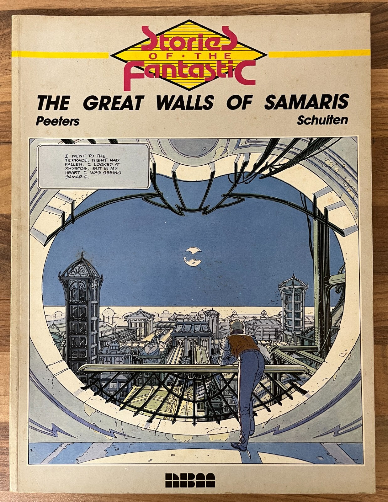 Stories of the Fantastic : The Great Walls of Samaris by Schuiten & Peeters