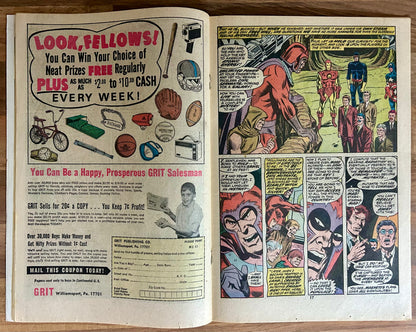 🔑 THE AVENGERS #111 [MARVEL COMICS] *BLACK WIDOW JOINS AVENGERS* 1973 VG/FN