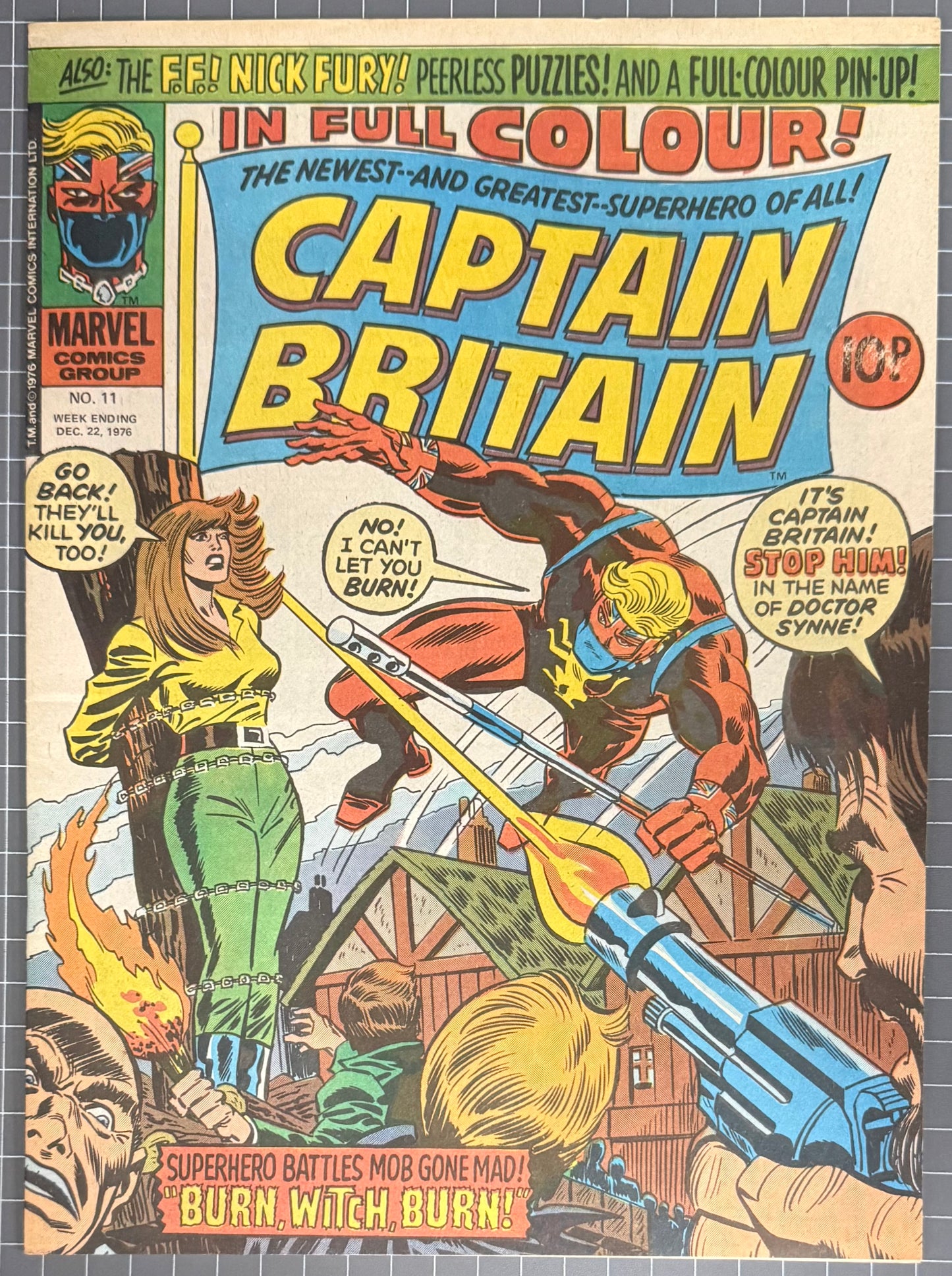 CAPTAIN BRITAIN #11 [MARVEL UK] COMIC MAGAZINE *HERB TRIMPE* 1976 VF/NM