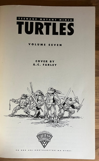 Eastman and Laird's Teenage Mutant Ninja Turtles The Collected Book Vol. Seven