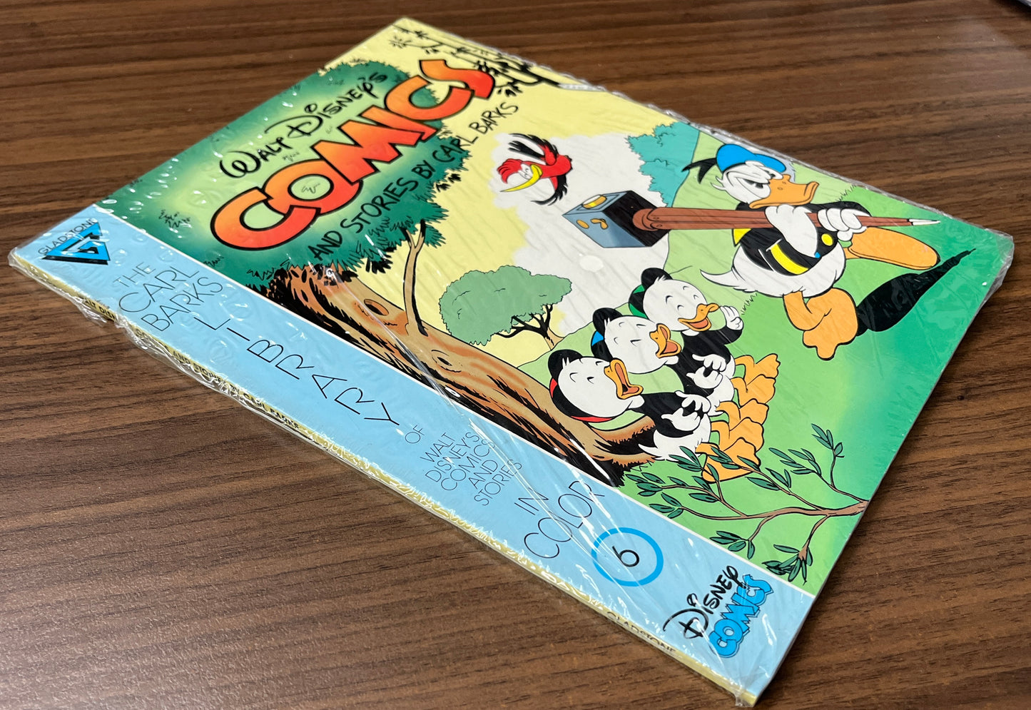 The Carl Barks Library of Walt Disney's Comics and Stories in Color #6 + Trading Card NEW
