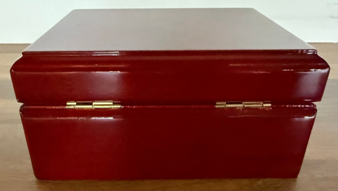 THE PHANTOM WATCH 75TH ANNIVERSARY DELUXE EDITION + 7 TRADING CARDS *LIMITED ED*