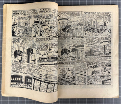 COLOSSAL COMIC #18 [COLOUR COMICS] AUSTRALIAN PRE-DECIMAL 1961