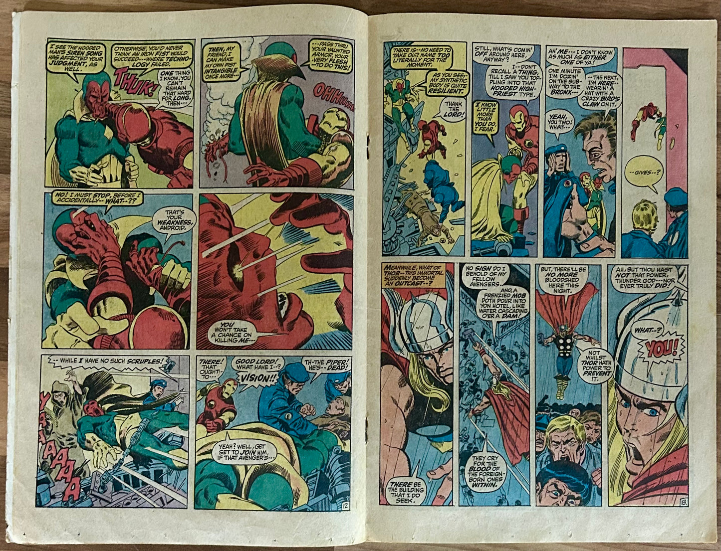 🔑 THE AVENGERS #98 [MARVEL COMICS] *HAWKEYE RETURN* 1972 GD