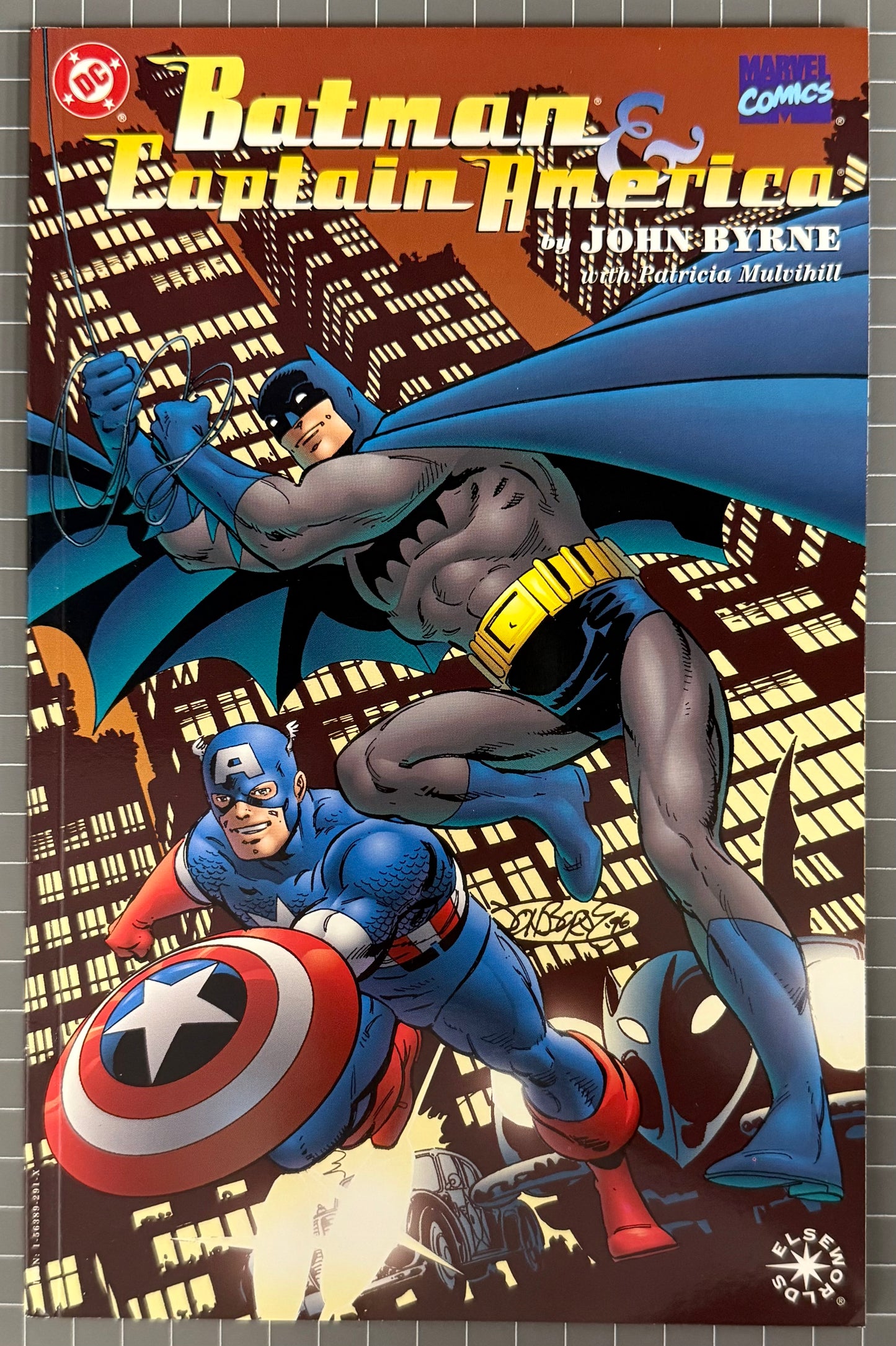 BATMAN / CAPTAIN AMERICA [DC COMICS] *JOHN BYRNE* 1997 NM