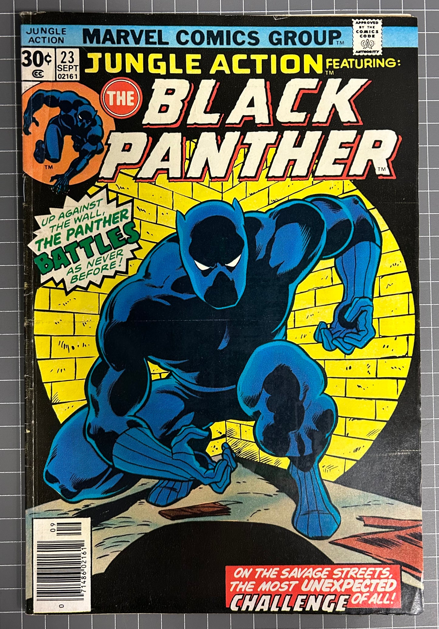 🔑 JUNGLE ACTION #23 [MARVEL COMICS] *COVER ART BY JOHN BYRNE* NEWSSTAND 1976