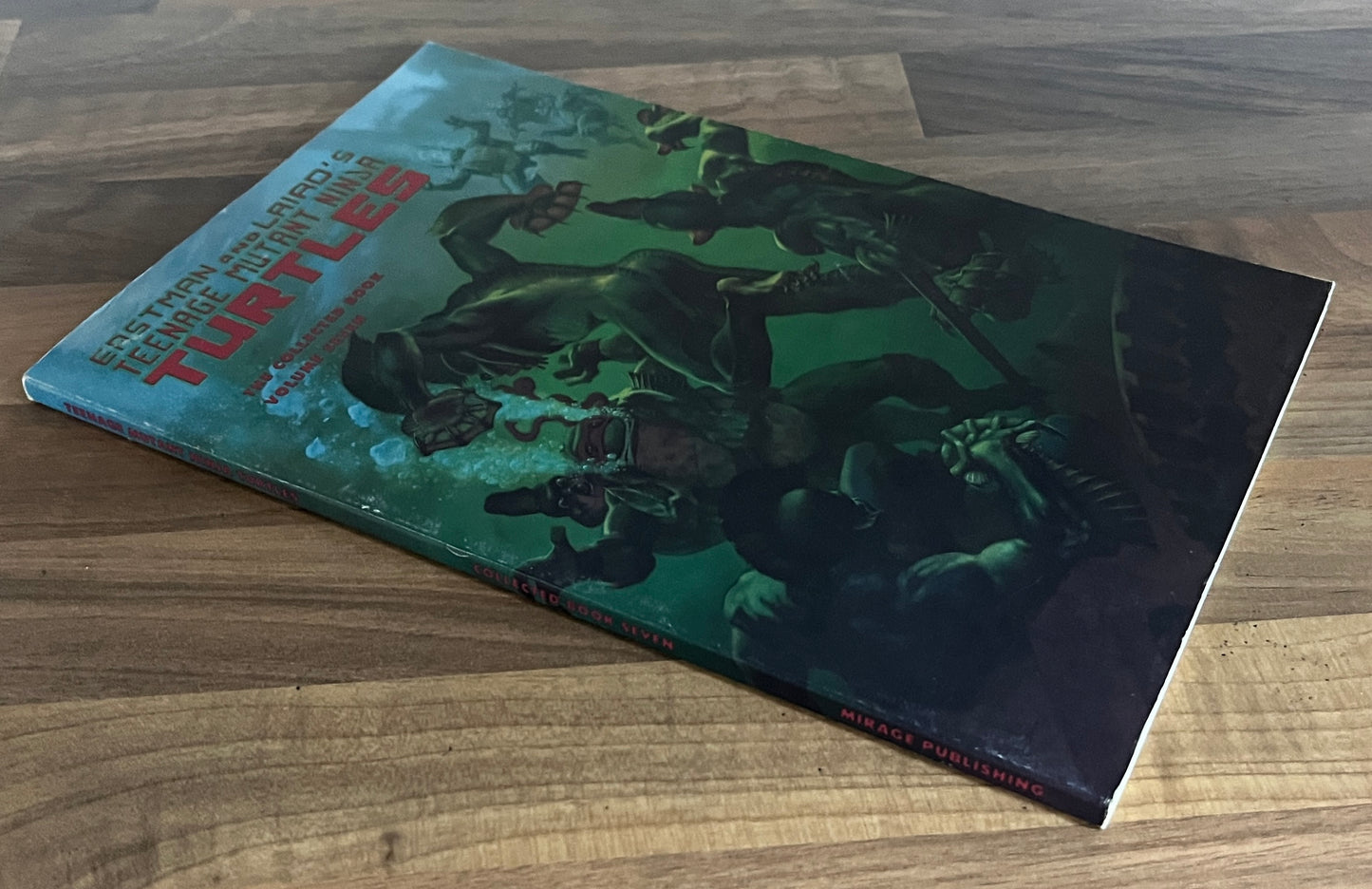 Eastman and Laird's Teenage Mutant Ninja Turtles The Collected Book Vol. Seven
