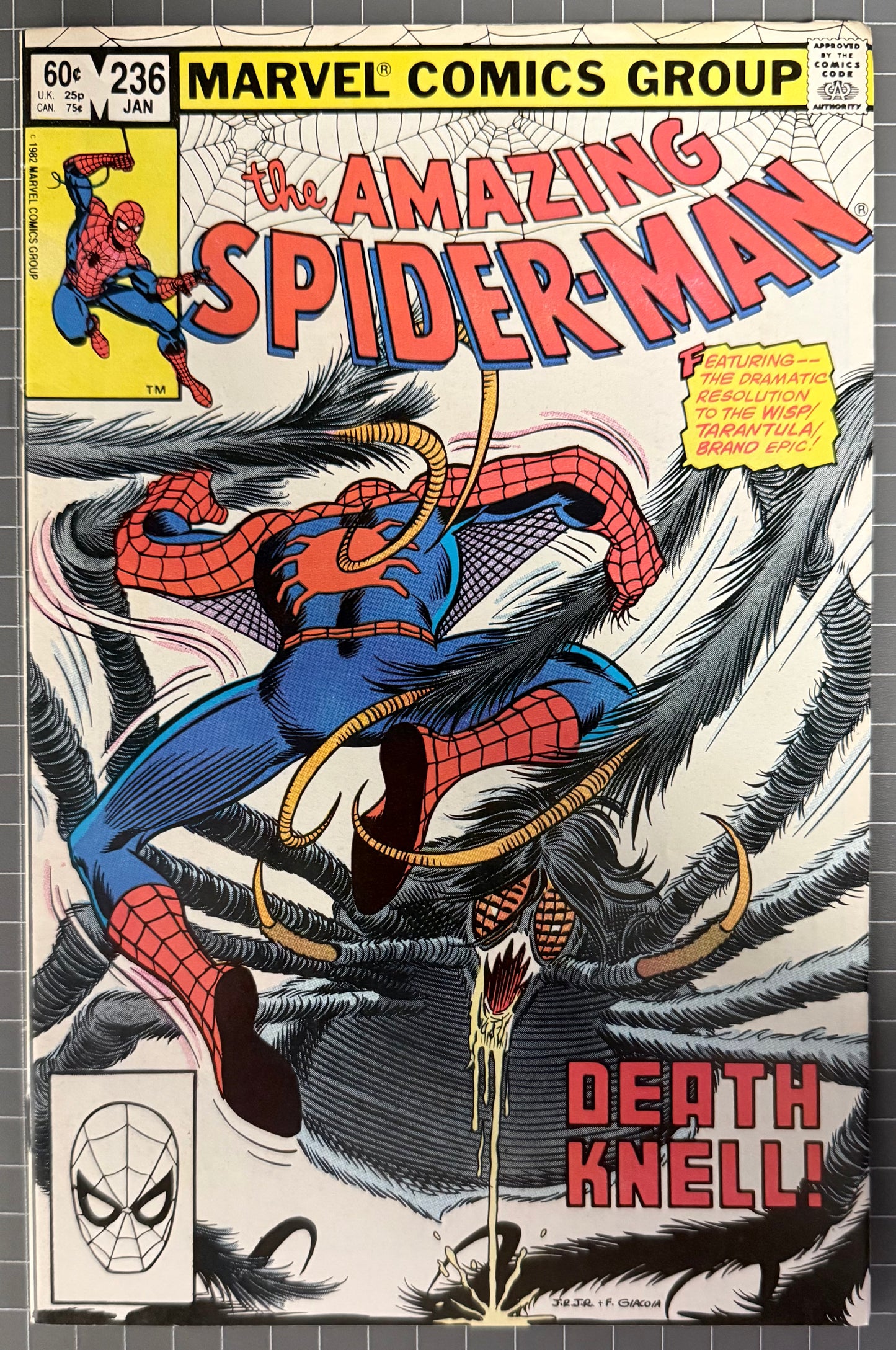 🔑 THE AMAZING SPIDER-MAN #236 [MARVEL COMICS] *DEATH OF TARANTULA* 1982 VF+