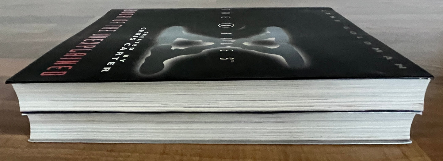 THE X-FILES  BOOK OF THE UNEXPLAINED: VOLUMES 1 AND 2 - JANE GOLDMAN