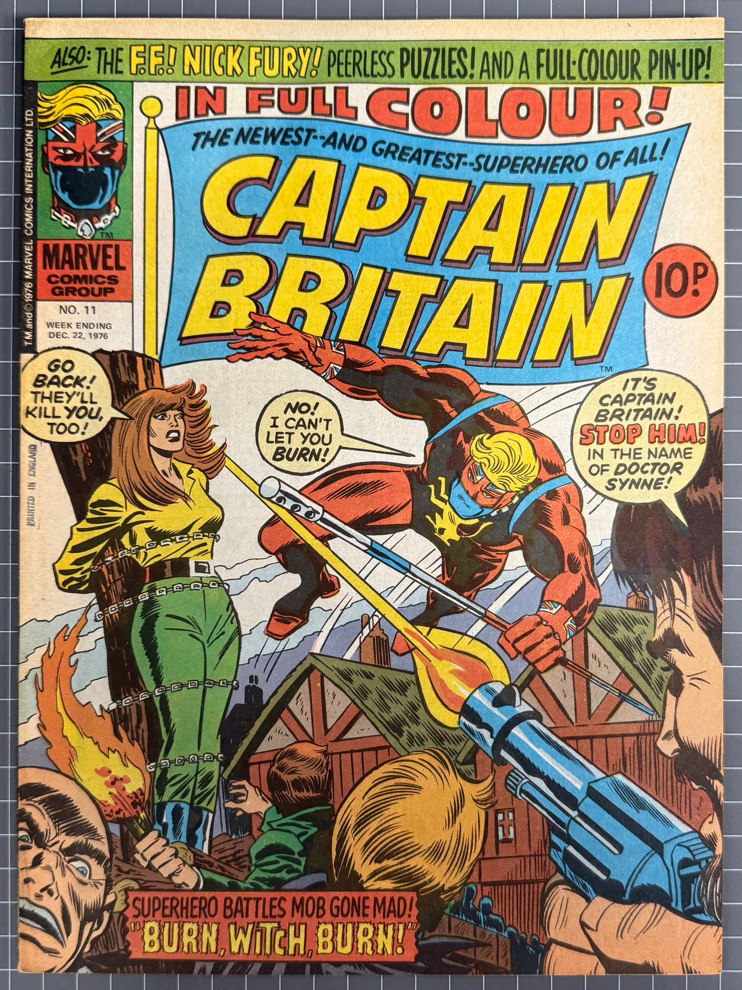 CAPTAIN BRITAIN #11 [MARVEL UK] COMIC MAGAZINE *HERB TRIMPE* 1976 NM-