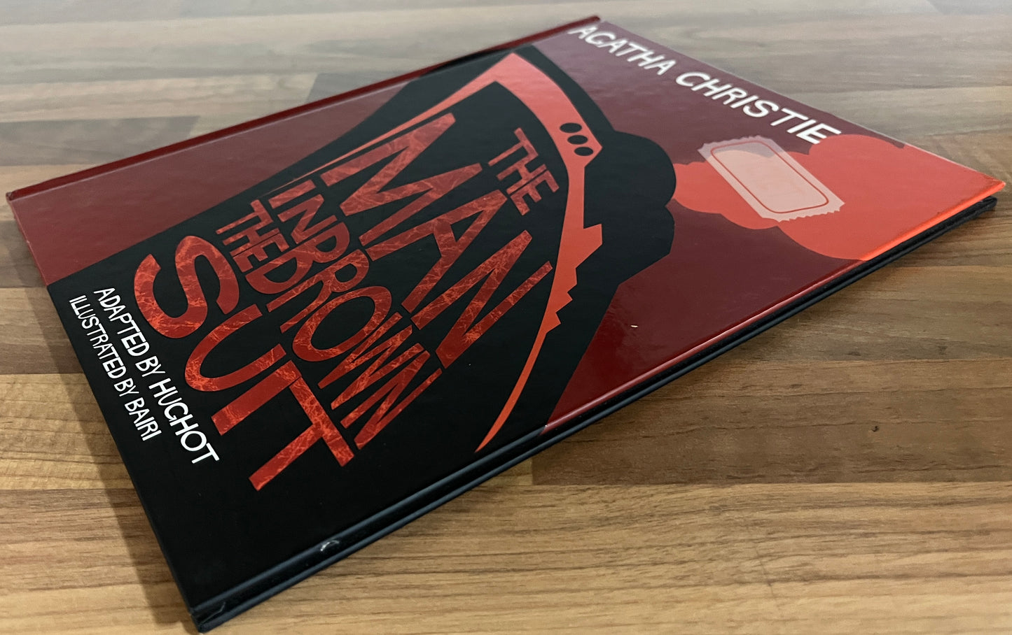 Agatha Christie: The Man in the Brown Suit, Graphic Novel Adapted by Hughot, Illus. Bairi