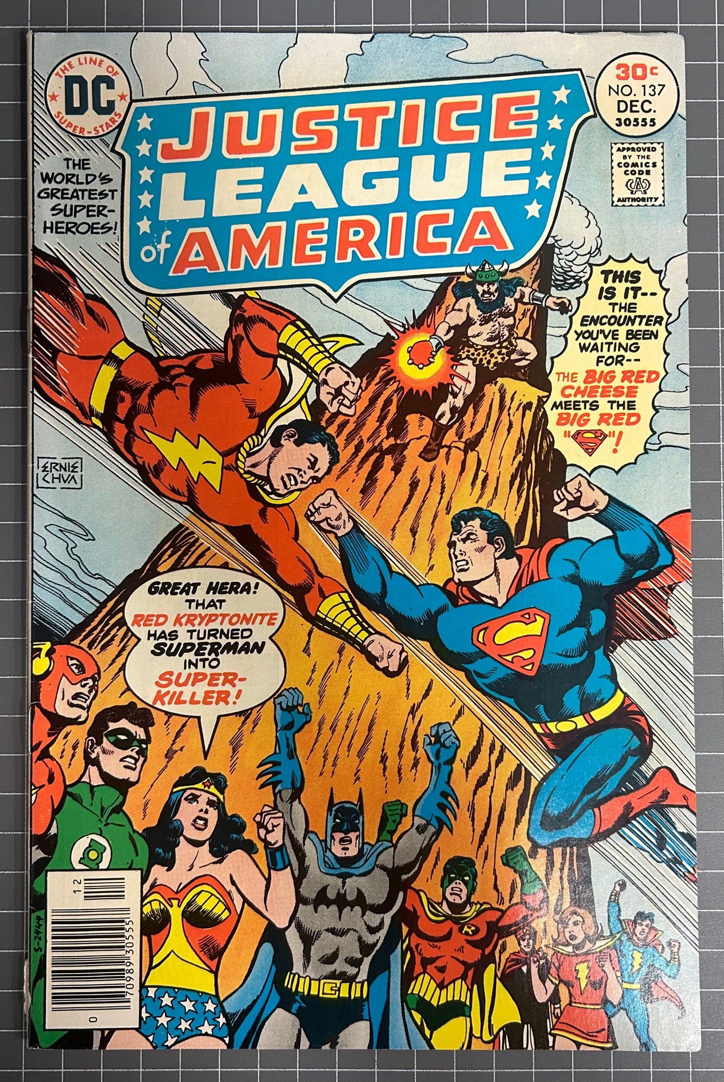 JUSTICE LEAGUE OF AMERICA #137 [DC COMICS] NEWSSTAND 1976 FN+