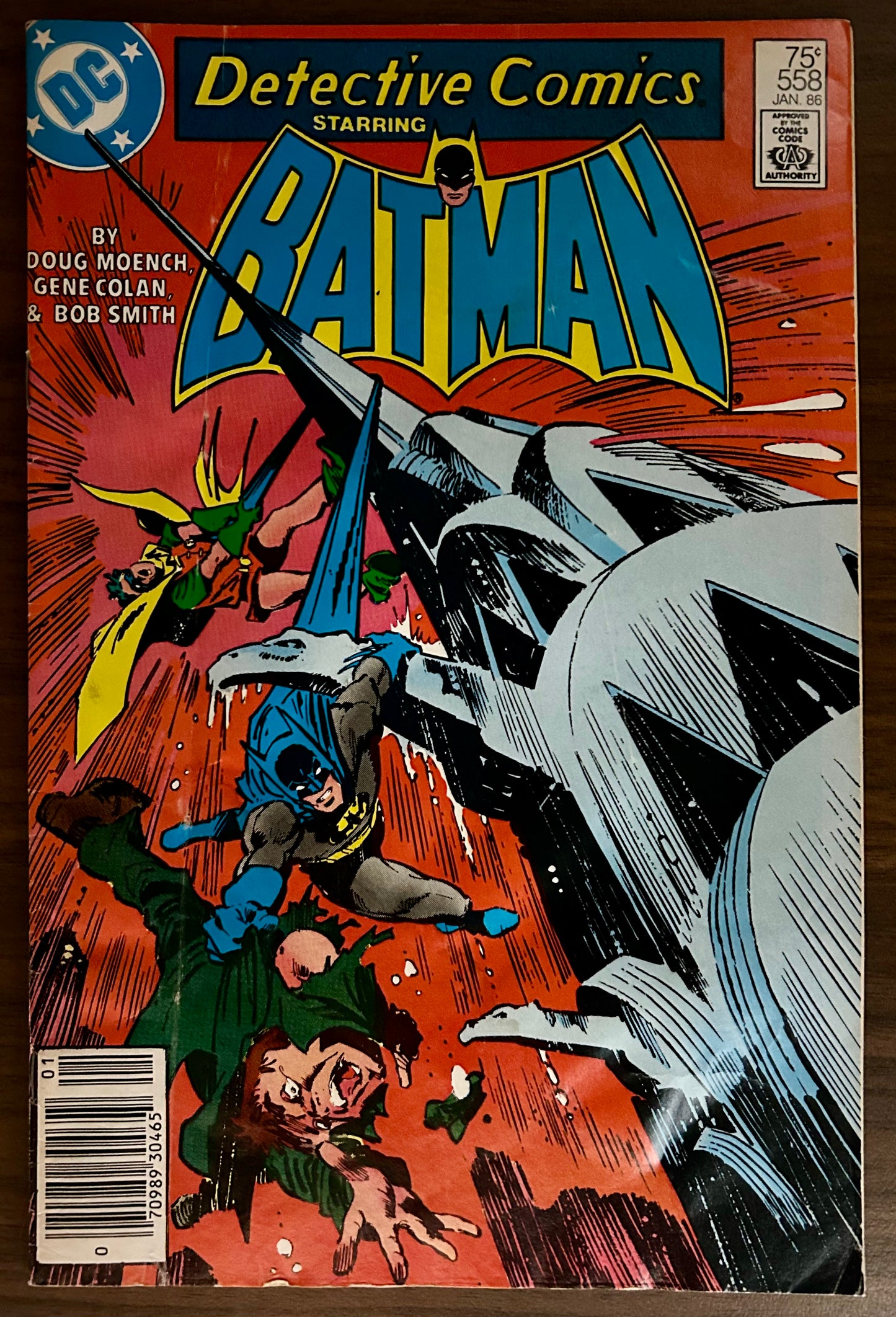 DETECTIVE COMICS #558 [DC COMICS] NEWSSTAND 1986 GD