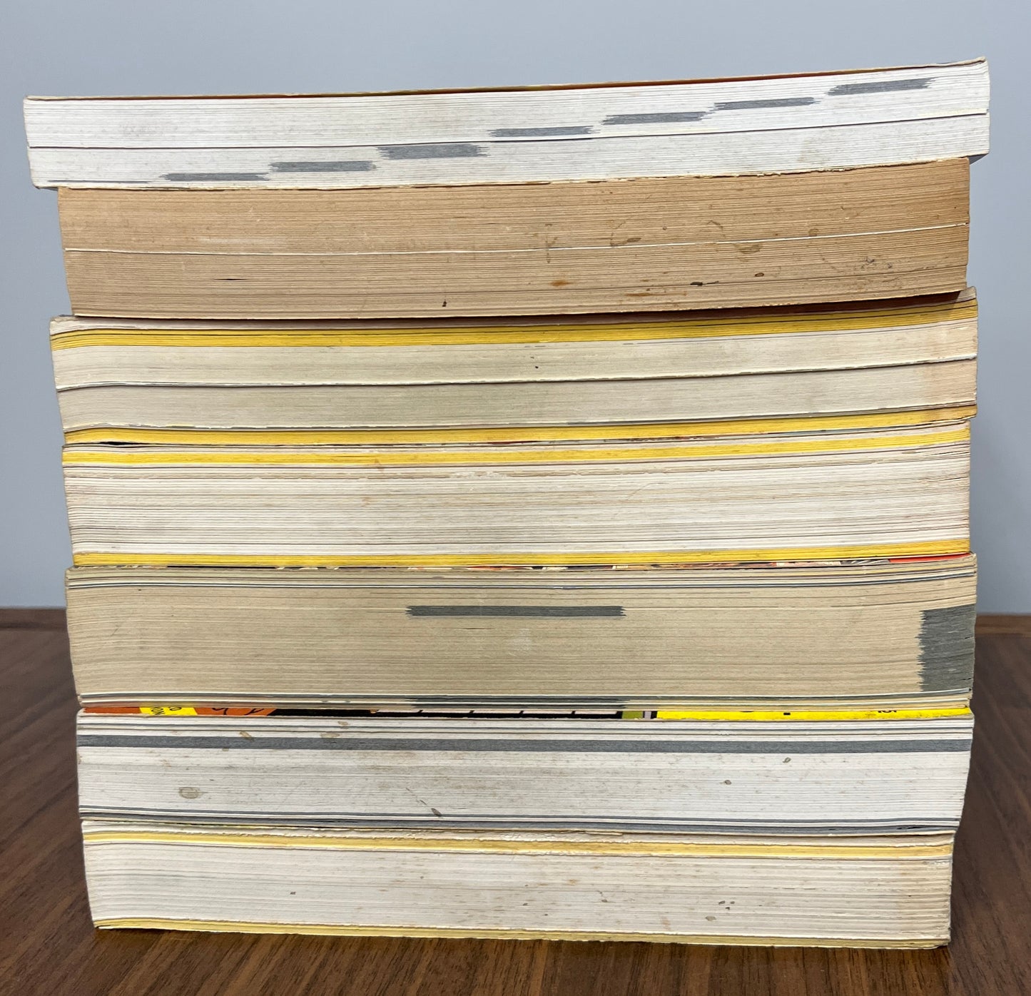 7 Comic Book Price Guides Overstreet 7 8 11 15 24 Grading 1st; 1982 Comic/Sc-Fi