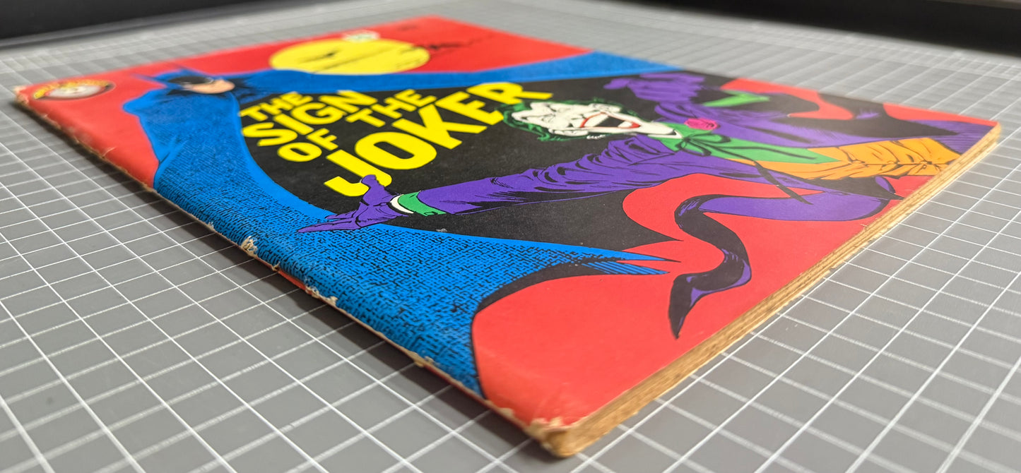 🔑 THE SIGN OF THE JOKER (MURRAY PUBLISHERS) AUSTRALIAN 96 PAGES COMIC 1982