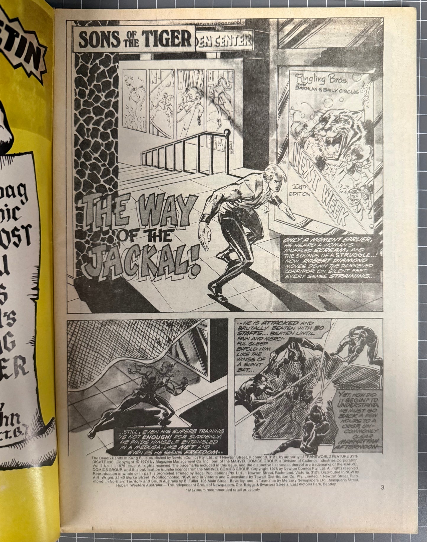 THE DEADLY HANDS OF KUNG FU #1 + POSTER [NEWTON COMICS] AUSTRALIAN 1975