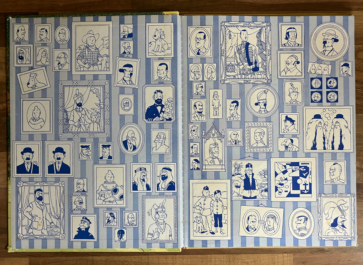 Les Aventures de Tintin L'Oreille Cassee, Casterman, French, Hardcover