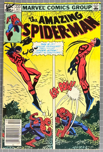 THE AMAZING SPIDER-MAN #233 [MARVEL COMICS] NEWSSTAND 1982 VG+