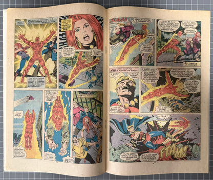 🔑 FANTASTIC FOUR #164 [MARVEL COMICS] *CRUSADER & FRANKIE RAYE DEBUT* 1975 VG/FN