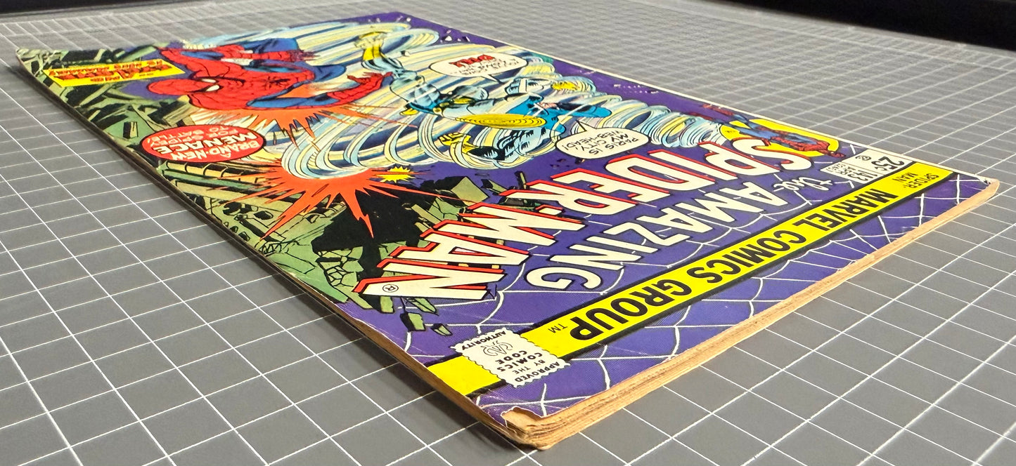 🔑 AMAZING SPIDER-MAN #143 [MARVEL COMICS] *1ST APP. CYCLONE* 1975 VG+
