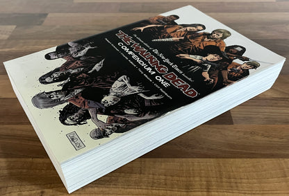 The Walking Dead Compendium One (1) - Kirkman, Adlard, Moore, Rathburn (TPB, 2013)