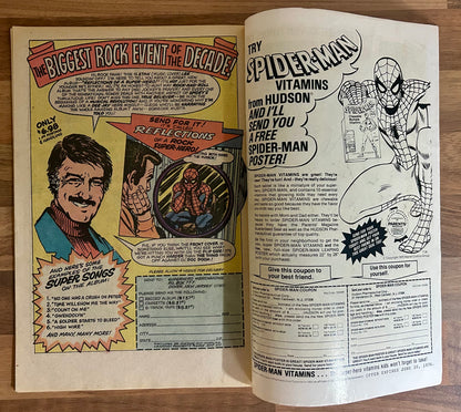 🔑 THE AVENGERS #144 [MARVEL COMICS] *HELLYCAT DEBUTS* 1976