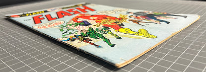 THE FLASH #239 [DC COMICS] DIRECT 1976 VG-