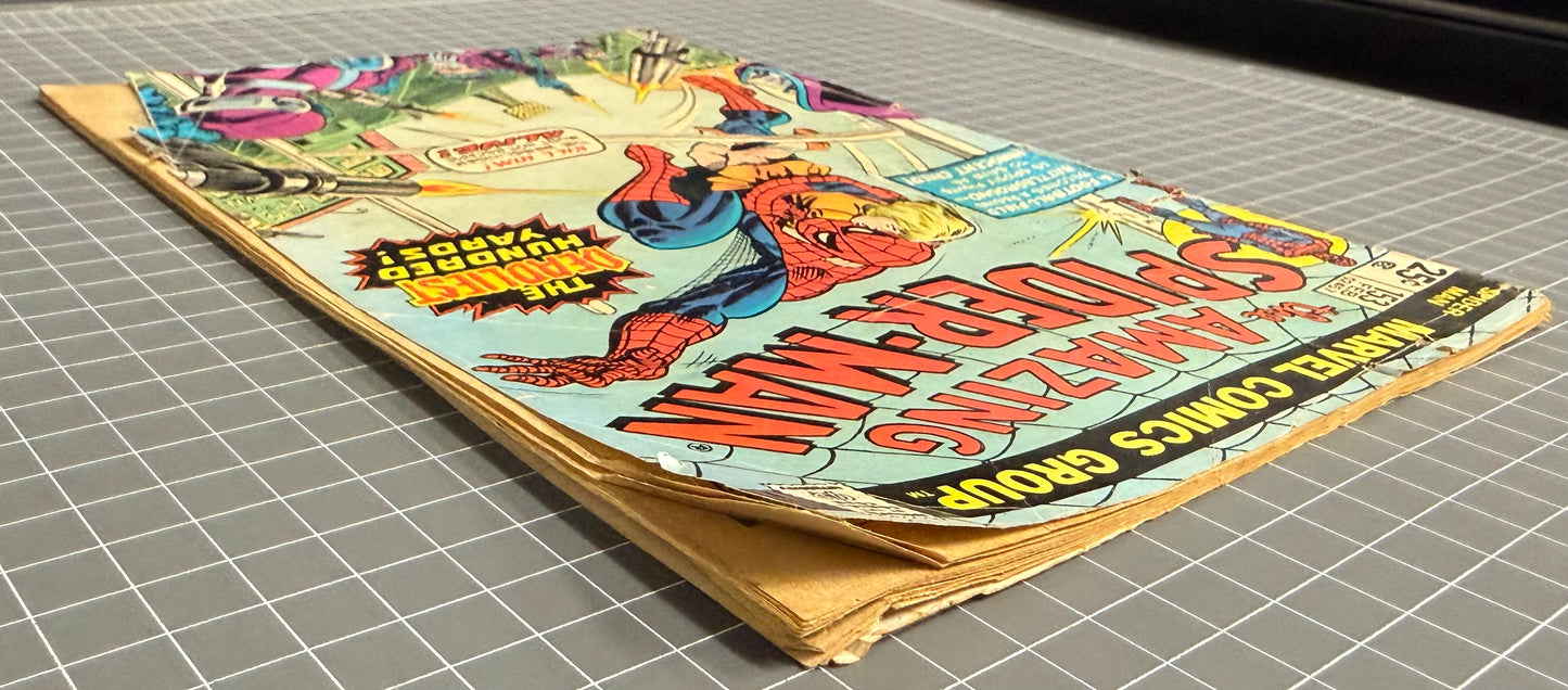 THE AMAZING SPIDER-MAN #153 [MARVEL COMICS] *JOHN ROMITA COVER* 1976 GD-