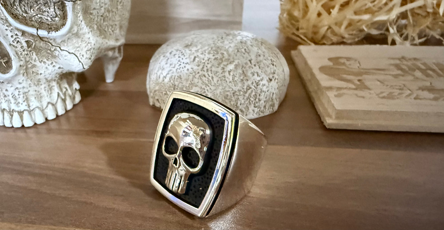 THE PHANTOM SKULL & GOOD MARK LIMITED EDITION RING SET - IKON COLLECTABLES