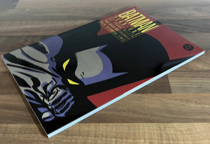 Batman Year One Graphic Novel TPB - Frank Miller, David Mazzucchelli, Richmond Lewis