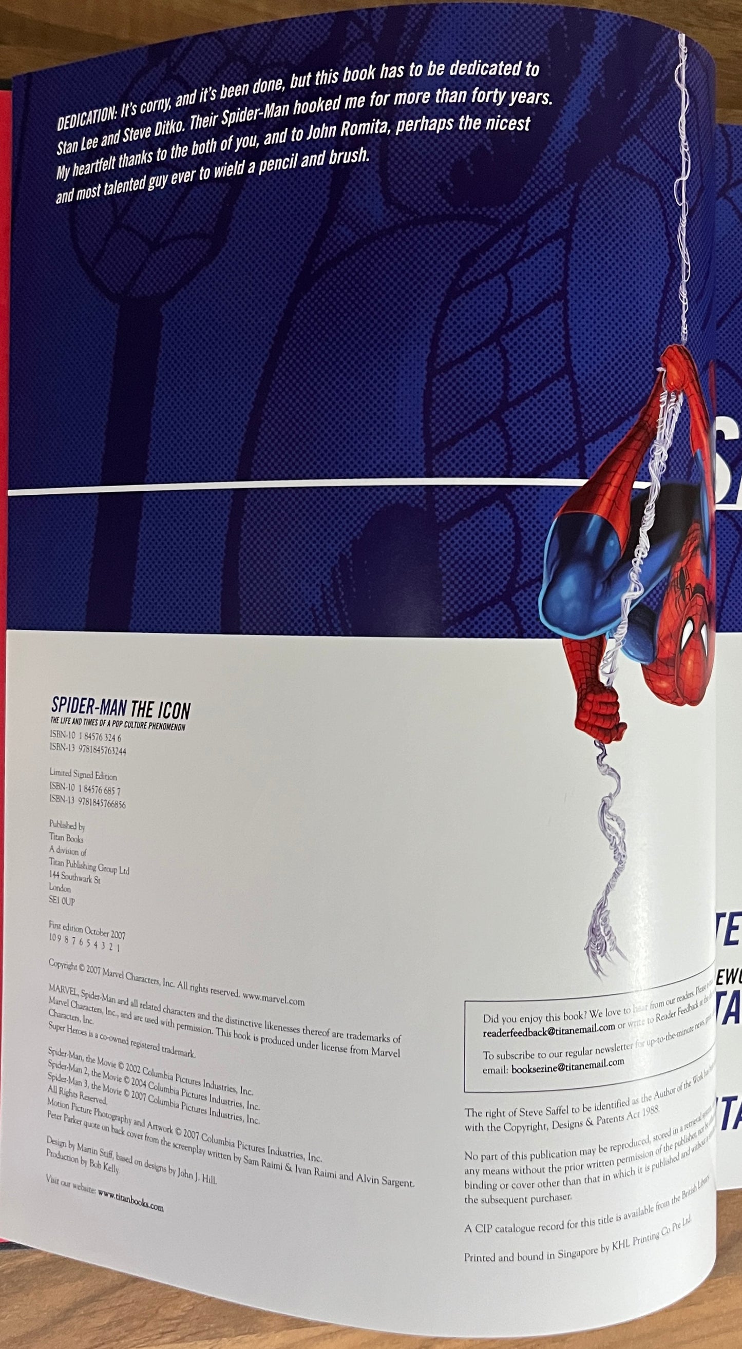 Spider-Man Icon Life and Times of a Pop Culture Phenomenon - Steve Saffell *SIGNED/SKETCH*