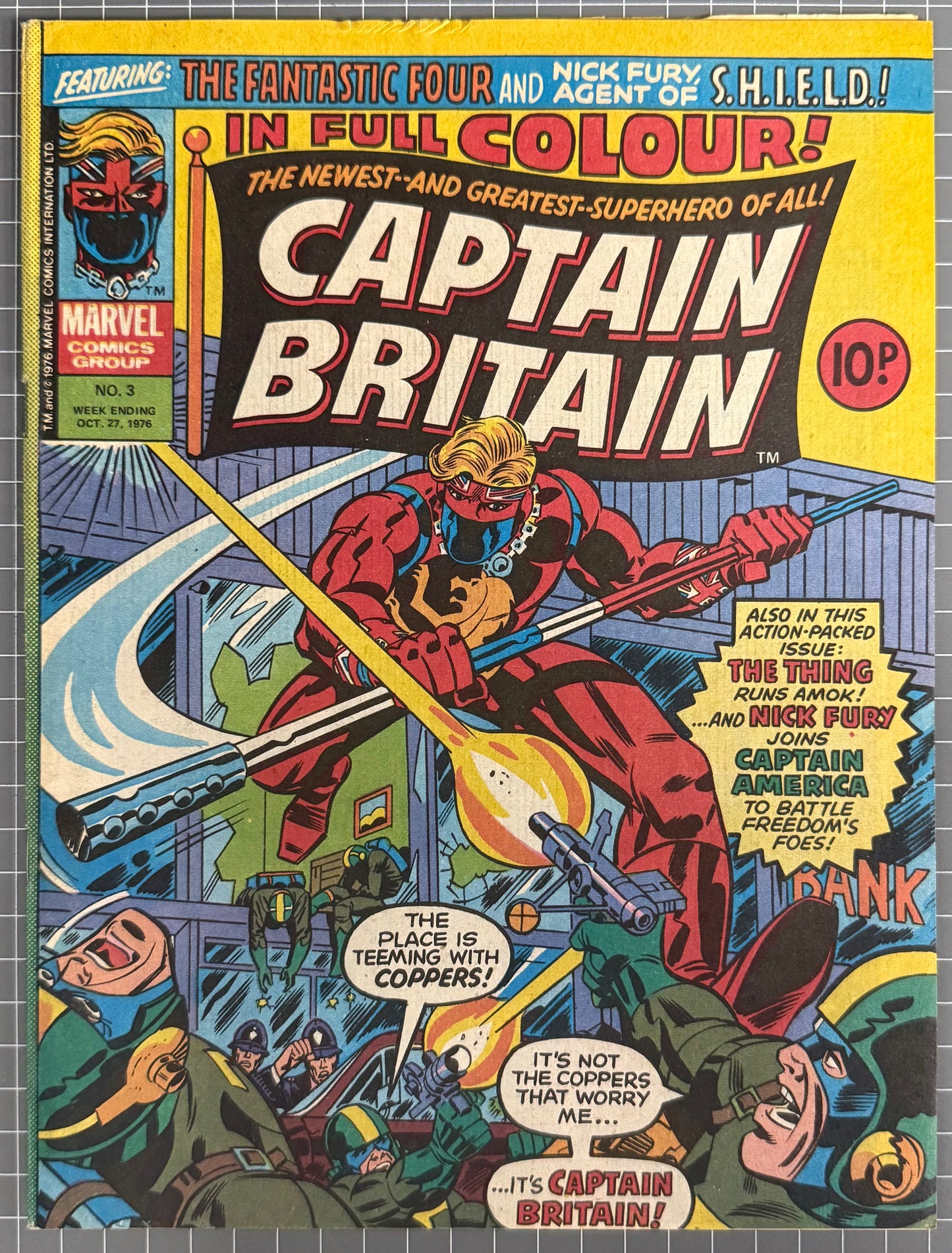 CAPTAIN BRITAIN #3 [MARVEL UK] COMIC MAGAZINE *HERB TRIMPE* 1976 VF